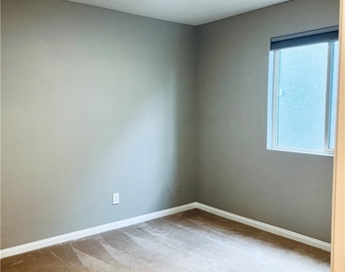 4623 Roger River Avenue - Photo Thumbnail 22