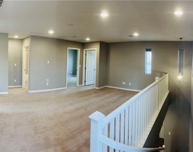 4623 Roger River Avenue - Photo Thumbnail 13
