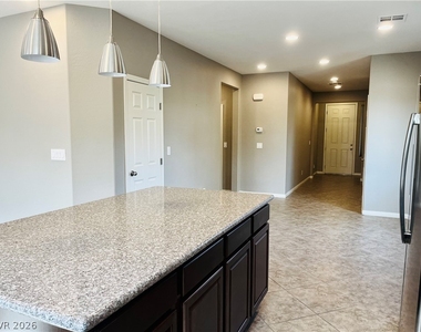 4623 Roger River Avenue - Photo Thumbnail 4