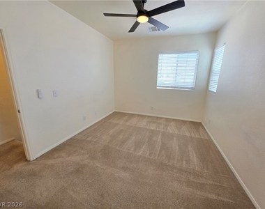 1330 Willow Village Avenue - Photo Thumbnail 18