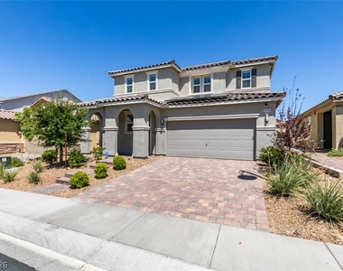 3496 Calentina Avenue - Photo Thumbnail 3