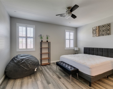 3496 Calentina Avenue - Photo Thumbnail 56