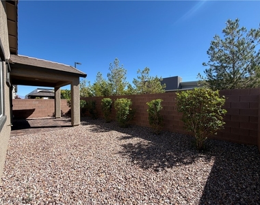 5814 Steinbeck Valley Street - Photo Thumbnail 25