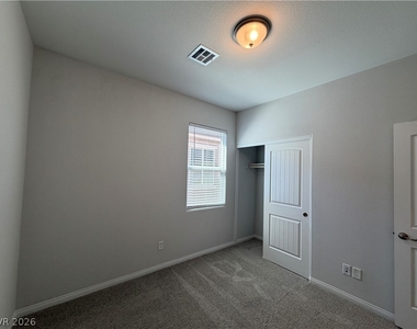 5814 Steinbeck Valley Street - Photo Thumbnail 16
