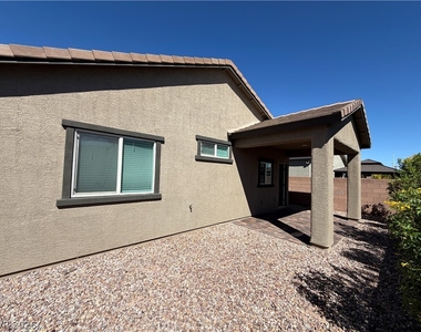 5814 Steinbeck Valley Street - Photo Thumbnail 26