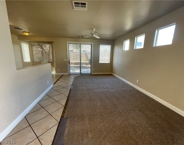 5947 Silver Trace Court - Photo Thumbnail 2