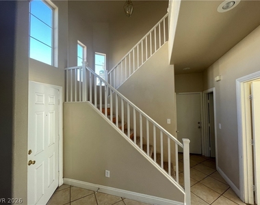 5947 Silver Trace Court - Photo Thumbnail 4