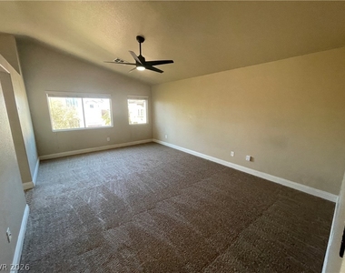 5947 Silver Trace Court - Photo Thumbnail 18