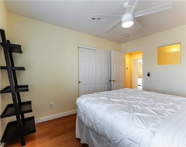 628 Chase Tree Street - Photo Thumbnail 19