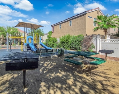8273 Golden Flowers Street - Photo Thumbnail 27