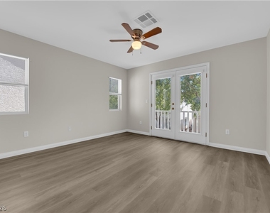 8273 Golden Flowers Street - Photo Thumbnail 13