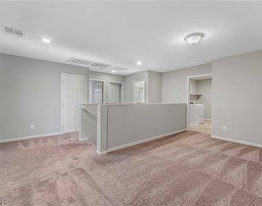 2611 Infinity Bay Court - Photo Thumbnail 7