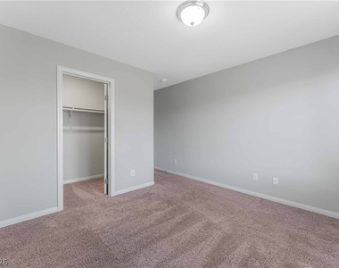 2611 Infinity Bay Court - Photo Thumbnail 20