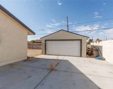 4411 E Boston Avenue - Photo Thumbnail 24