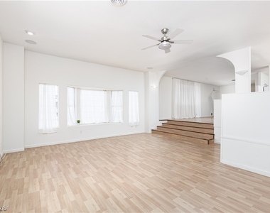 4411 E Boston Avenue - Photo Thumbnail 5