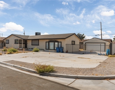 4411 E Boston Avenue - Photo Thumbnail 1