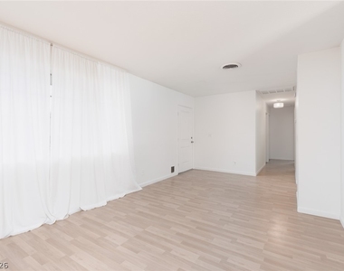 4411 E Boston Avenue - Photo Thumbnail 9