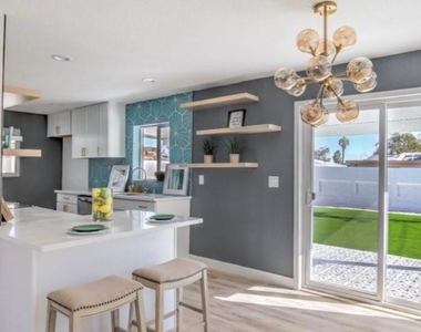 2217 Santa Paula Drive - Photo Thumbnail 3