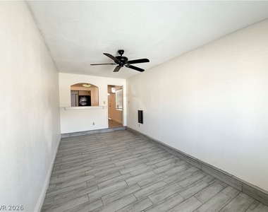 405 S 15th Street - Photo Thumbnail 11