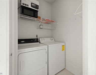 5525 W Flamingo Road - Photo Thumbnail 6