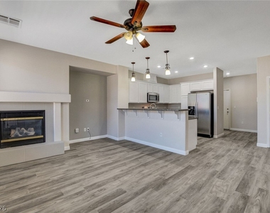 7465 Poppy Hills Court - Photo Thumbnail 8