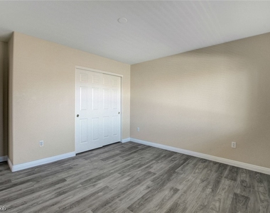 7465 Poppy Hills Court - Photo Thumbnail 39