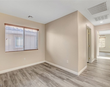 7465 Poppy Hills Court - Photo Thumbnail 26