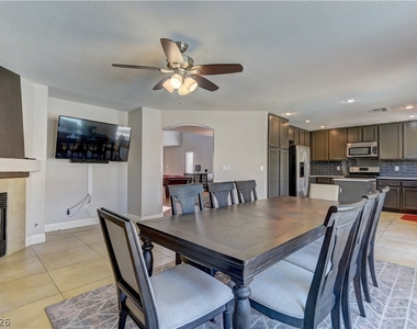 9808 Via Delores Avenue - Photo Thumbnail 8