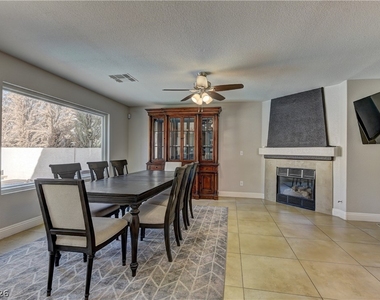 9808 Via Delores Avenue - Photo Thumbnail 7
