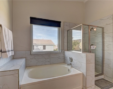9808 Via Delores Avenue - Photo Thumbnail 18