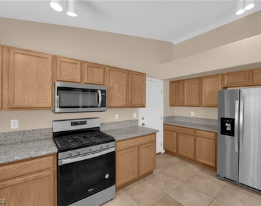 5716 Crowbush Cove Place - Photo Thumbnail 14