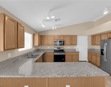 5716 Crowbush Cove Place - Photo Thumbnail 16