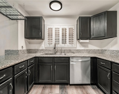 2200 S Fort Apache Road - Photo Thumbnail 16