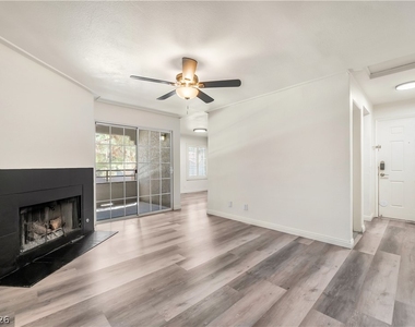 2200 S Fort Apache Road - Photo Thumbnail 7