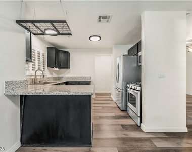 2200 S Fort Apache Road - Photo Thumbnail 10