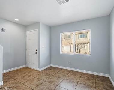 2281 Hidden View Street - Photo Thumbnail 7