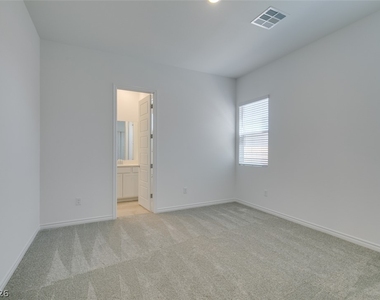 10869 Grace Landing Avenue - Photo Thumbnail 28