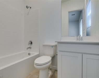 10869 Grace Landing Avenue - Photo Thumbnail 26