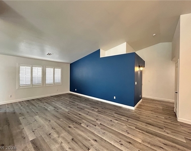 218 Black Eagle Avenue - Photo Thumbnail 8
