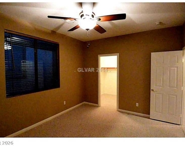 5122 Masotta Avenue - Photo Thumbnail 25
