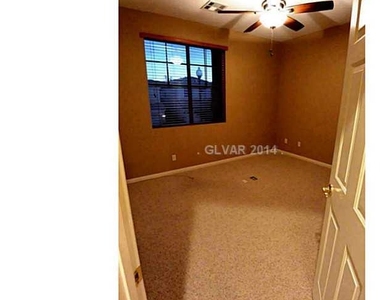 5122 Masotta Avenue - Photo Thumbnail 32