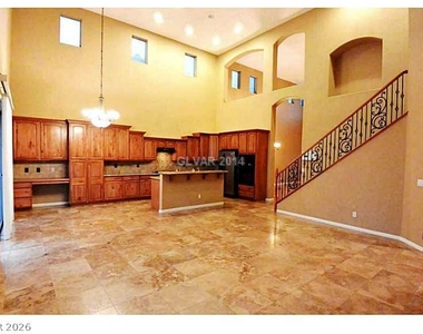 5122 Masotta Avenue - Photo Thumbnail 5