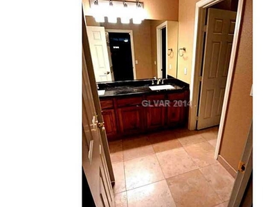 5122 Masotta Avenue - Photo Thumbnail 30
