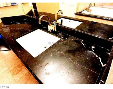 5122 Masotta Avenue - Photo Thumbnail 21