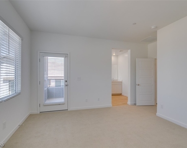 1031 Valeria Ridge Lane - Photo Thumbnail 32