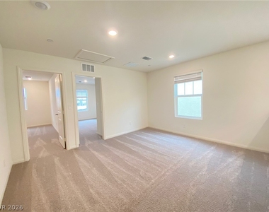 2645 Piroli Street - Photo Thumbnail 7