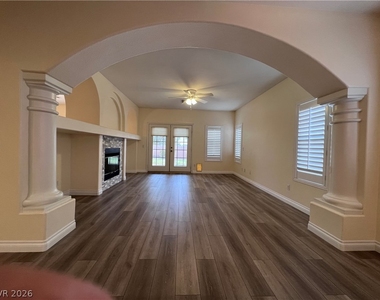 678 Kentons Run Avenue - Photo Thumbnail 13