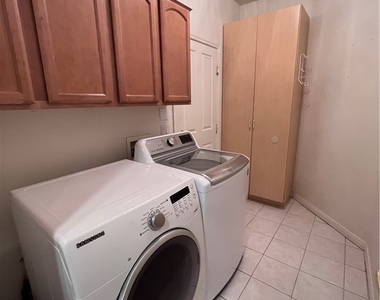 678 Kentons Run Avenue - Photo Thumbnail 36
