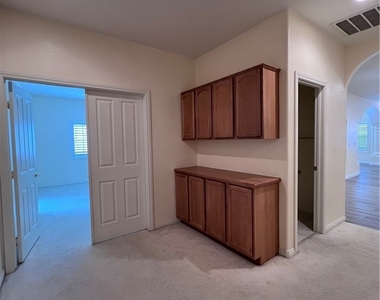 678 Kentons Run Avenue - Photo Thumbnail 18