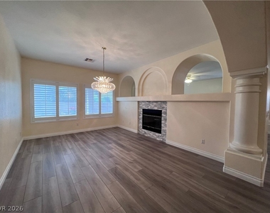 678 Kentons Run Avenue - Photo Thumbnail 6